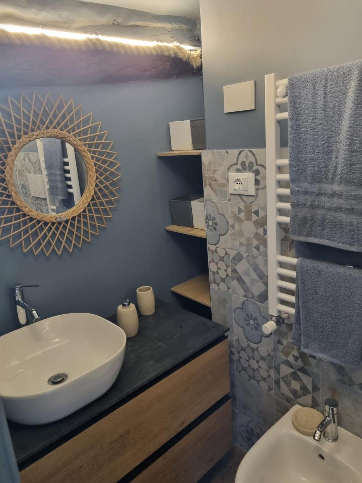 Ferienwohnung La Soffitta Sul Porto Genua Exterior foto